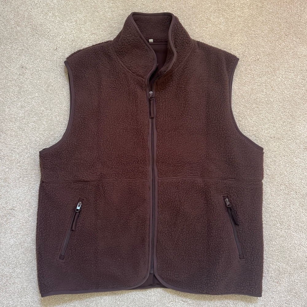 Women’s Brown Zip-Front Sherpa Fleece Vest